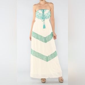 Flying tomato maxi dress, Halter top, Large, Embroidery, lace